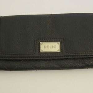 RELIC Womens Wallet Clutch Black Leopard